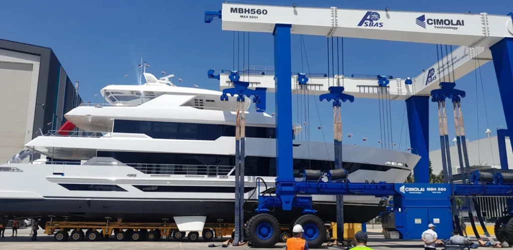 E Series 125'